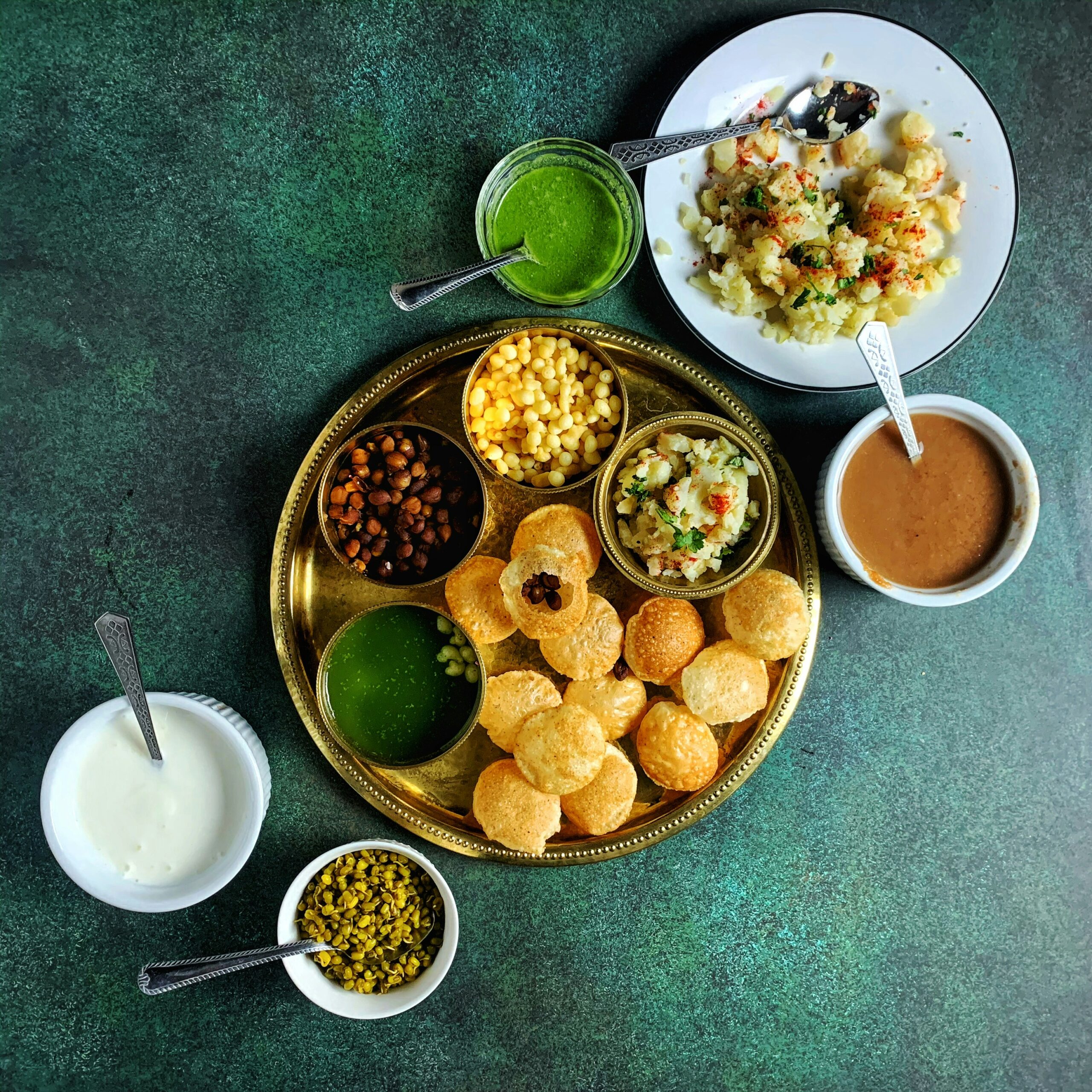 Bengali Food Guide – Kolkata Street Food